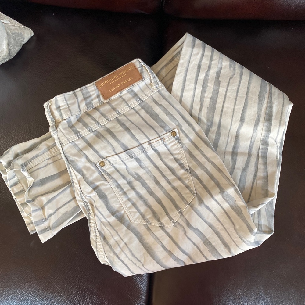 Summum Woman Striped Jeans.